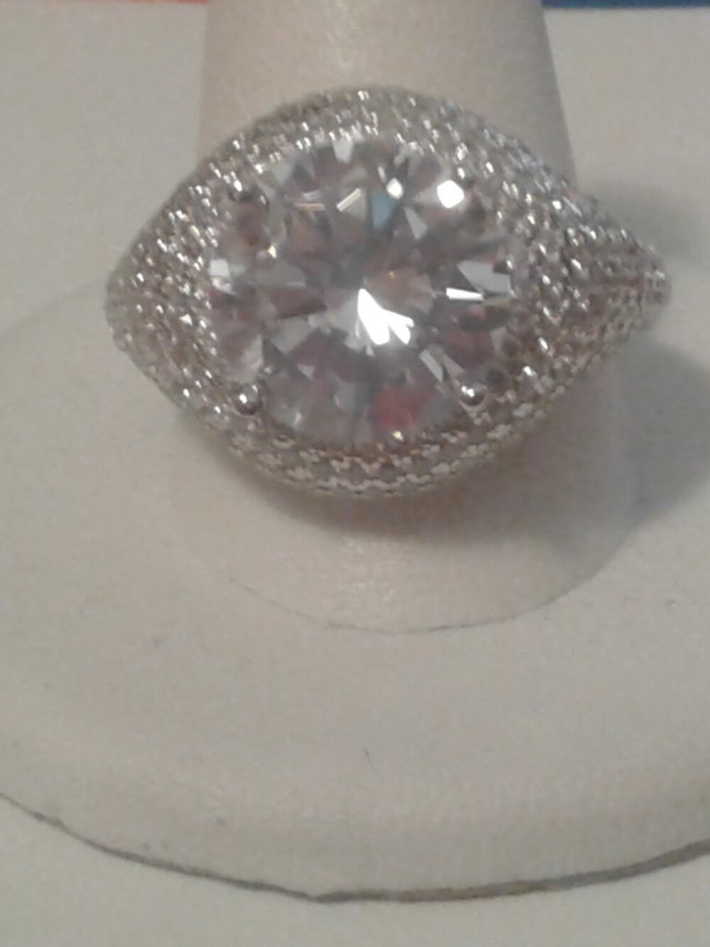 Bella Luce Rhodium Plated Ring 13.87ctw. Size 10